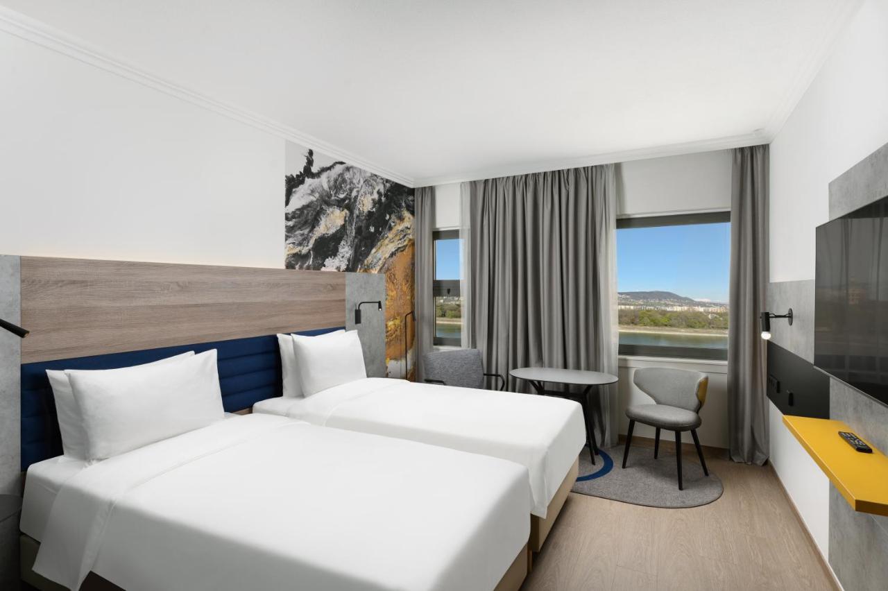 Premium Doppel- oder Zweibettzimmer mit Flussblick und Silvester-Galadinner