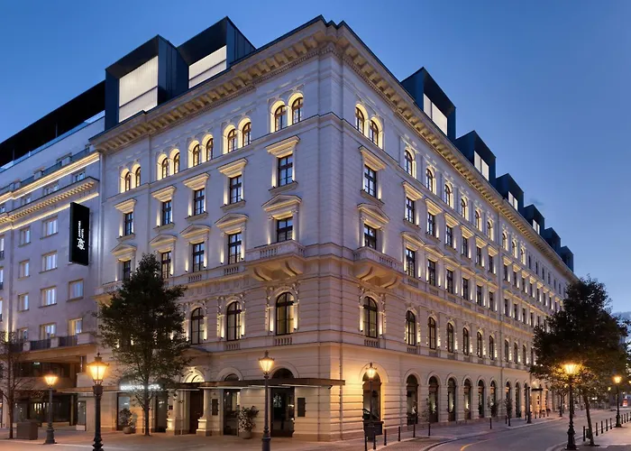 Dorothea , Budapest, Autograph Collection