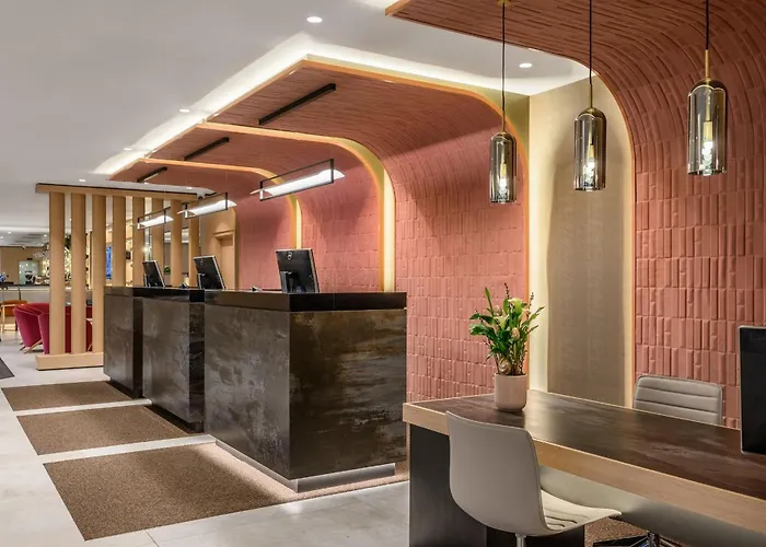 Hotel Am Strand Danubius Arena